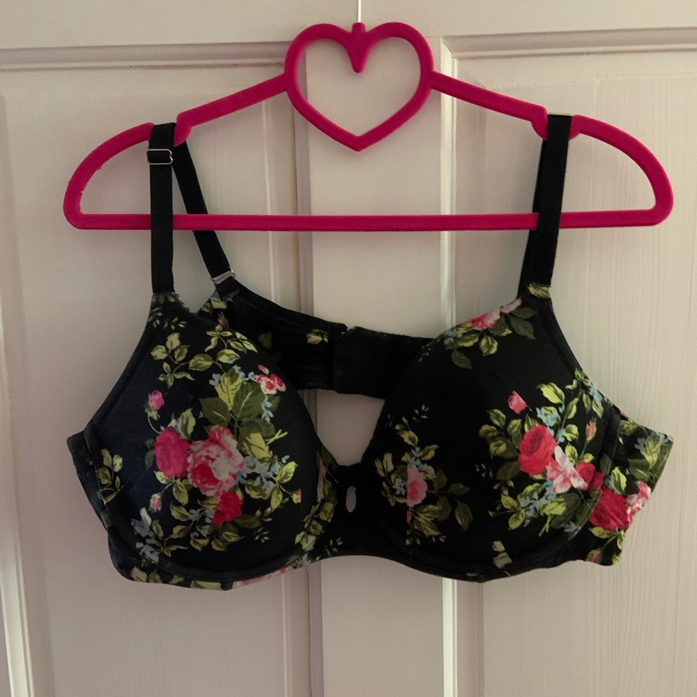 Floral Design Black Bra Torrid 42B